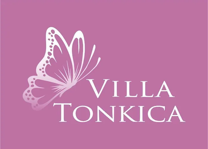 Butterfly Tonkica Betina (Sibenik-Knin)