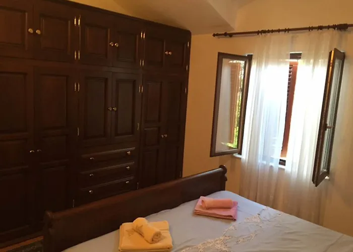 Butterfly Tonkica Сasa de vacaciones