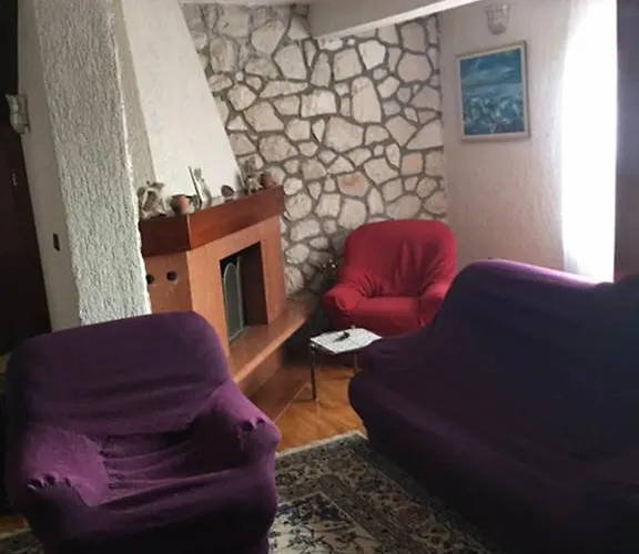 Butterfly Tonkica * Betina (Sibenik-Knin)