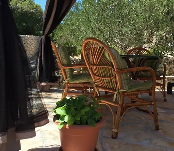 Vikendica Butterfly Tonkica *